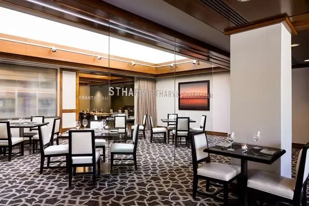 Hyatt Regency Westlake - Yeme / İçme