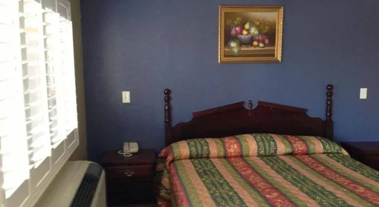 Hyde Park Motel