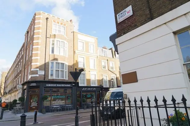 Hyde Park Place