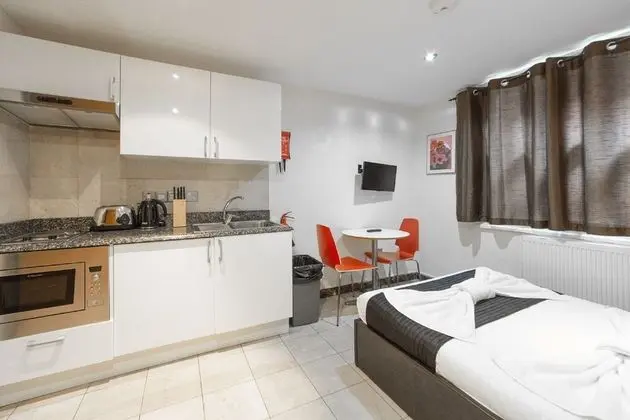 Hyde Park Superior Apartments - Mutfak