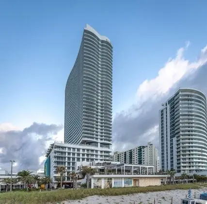 Hyde Resort And Residences Hollywood Florida