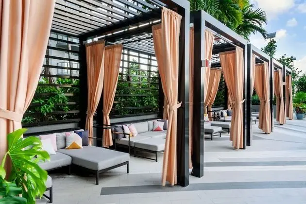 Hyde Suites Midtown Miami - Havuz