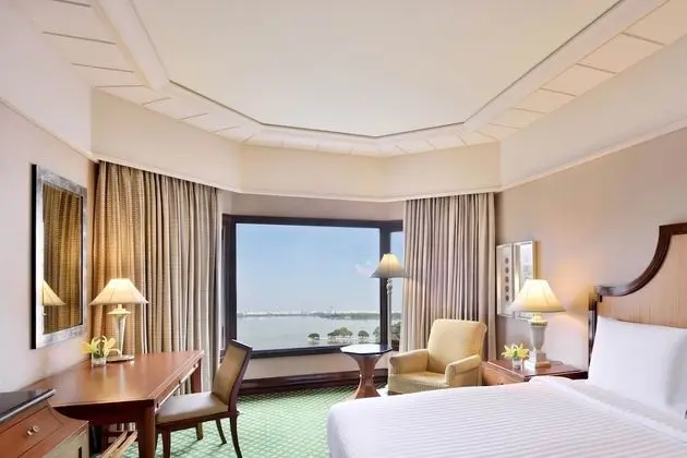 Hyderabad Marriott Hotel & Convention Centre - Oda