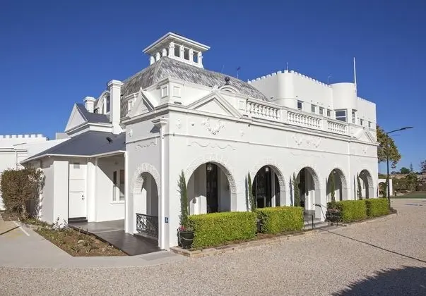 The Hydro Majestic Hotel - Dış Mekan