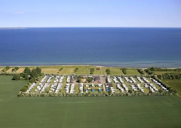Hygge Strand Camping