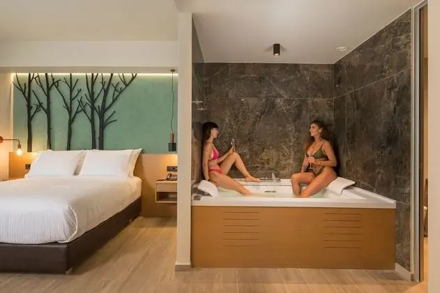 Hyperion City Hotel - Oda