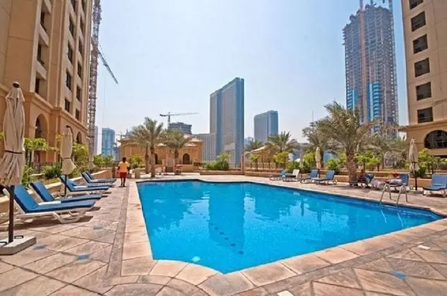 I am Heart of JBR - Havuz