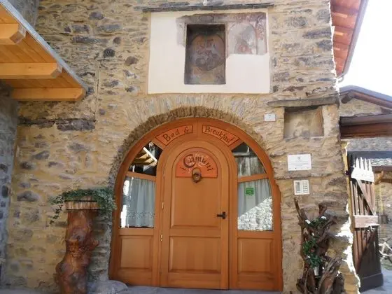 I Camuni - Dış Mekan