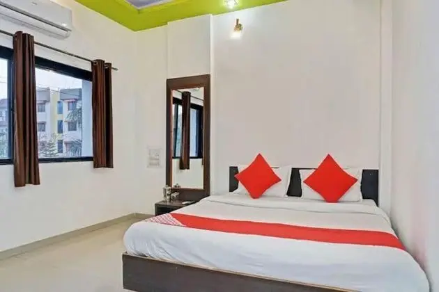 I Cloud- Sri Sai Inn