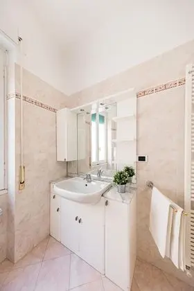 I Fiori 3 16 Apartment by Wonderful Italy