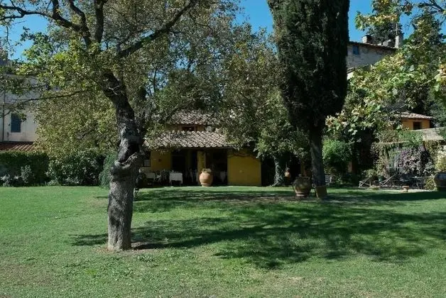 I Parigi Corbinelli - Dış Mekan