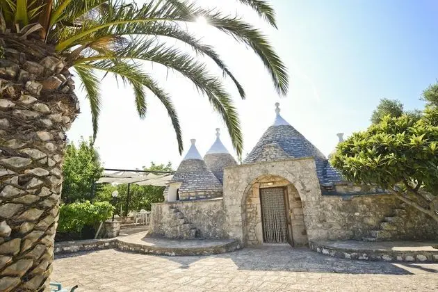 I Trulli del Ciliegio con giardino