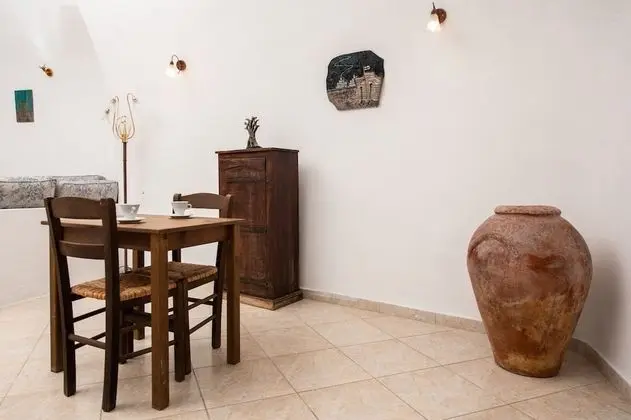 Iatis View Collection - Adults Only - Oda Düzeni
