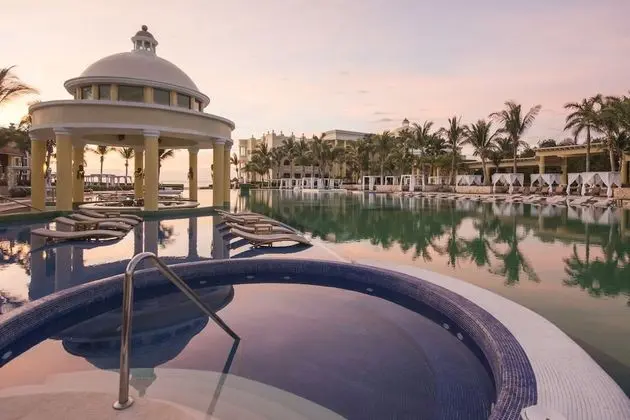 Iberostar Grand Paraiso Adults Only - All Inclusive - Havuz