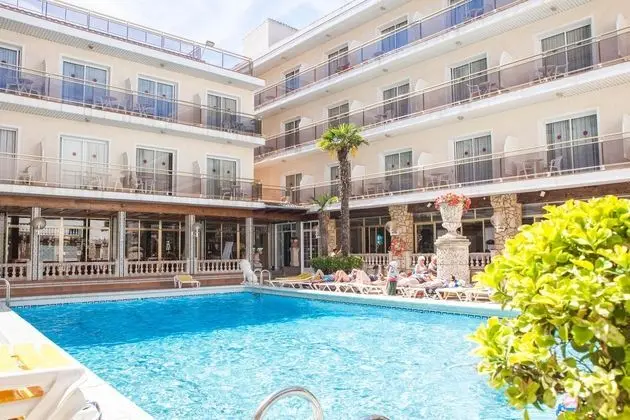 Hotel Ibersol Sorra d'Or - Havuz