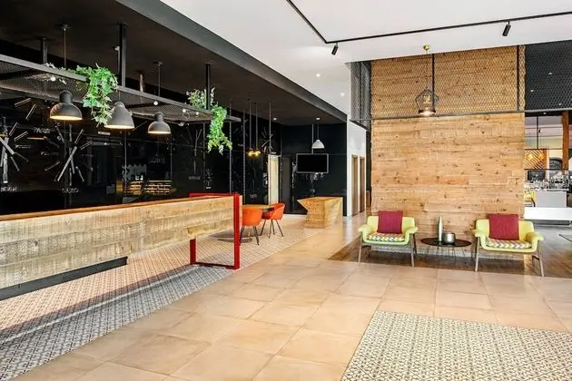 ibis Al Barsha - Lobi
