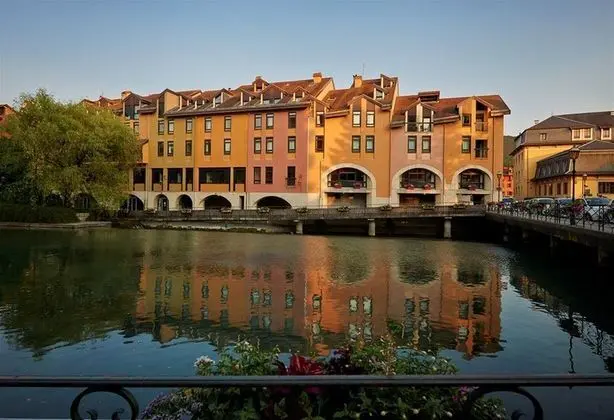 ibis Annecy Centre Vieille Ville