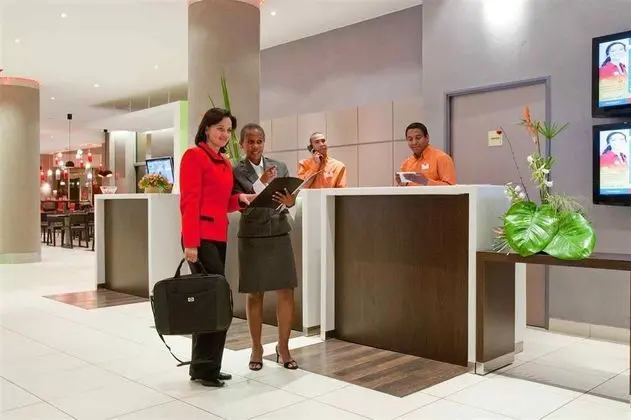 Ibis Antananarivo - Lobi