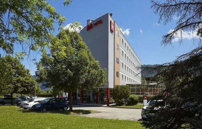 ibis Archamps Porte de Geneve - Dış Mekan