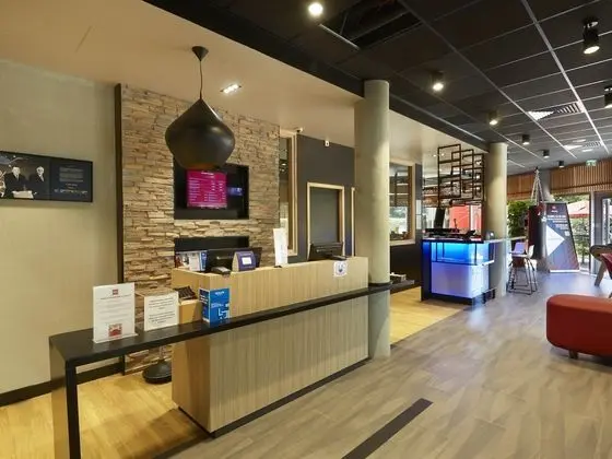 ibis Archamps Porte de Geneve - Dış Mekan