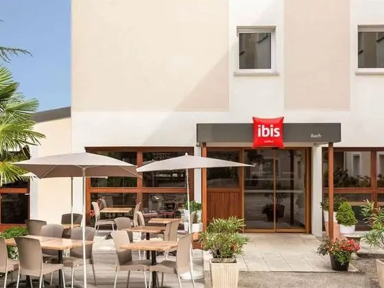 ibis Auch
