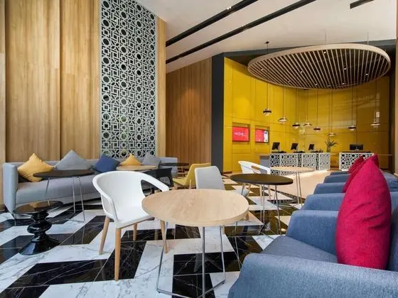 Ibis Bangkok Sukhumvit 24 - Dış Mekan