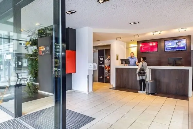 ibis Basel Bahnhof - Lobi