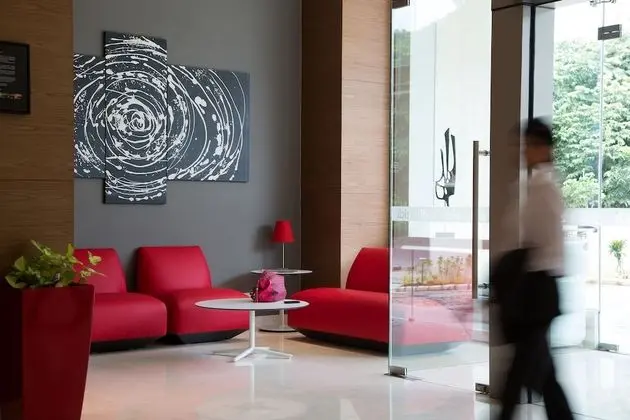 ibis Bengaluru City Centre Hotel - Lobi