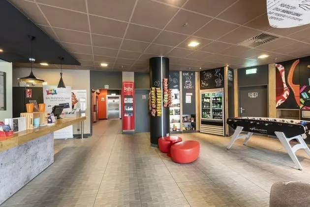 ibis Bern Expo - Lobi