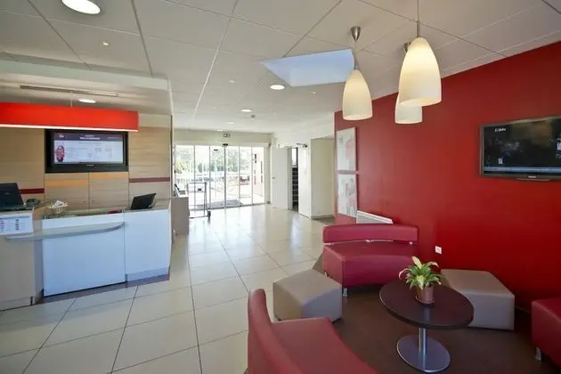 ibis Besançon Marchaux - Lobi