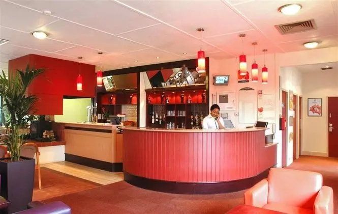 Ibis Birmingham Irving Street - Bar