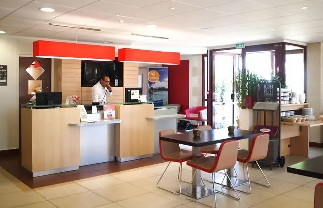 ibis Bordeaux Saint Emilion - Lobi