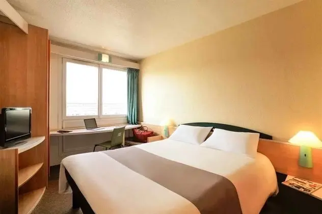 Ibis Boulogne Mer Centre Port