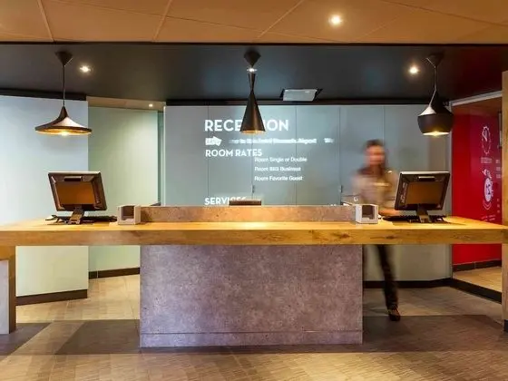 ibis Brussels Airport - Lobi