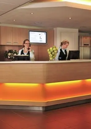 ibis budget Amsterdam Airport - Lobi