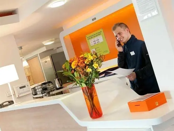 ibis budget Antwerpen Centraal Station - Lobi
