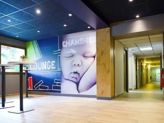 ibis budget Bollène - Lobi