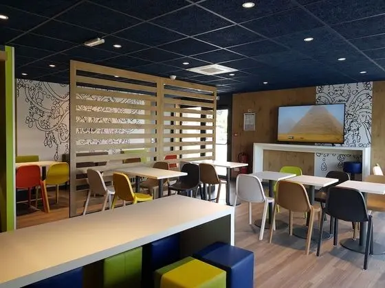 ibis budget Cahors - Lobi