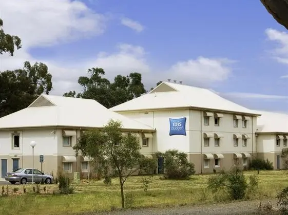 ibis budget Canberra