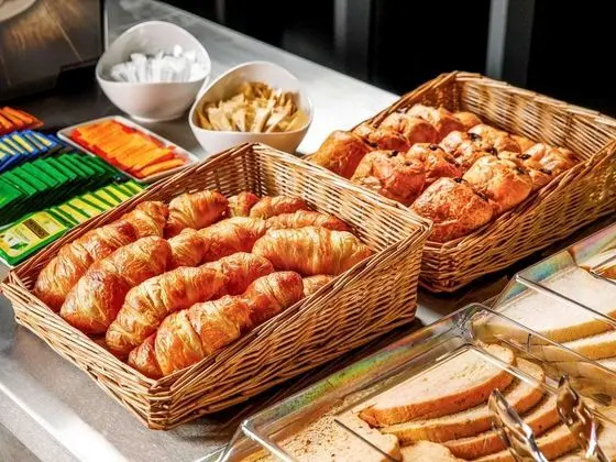 Ibis Budget Heathrow Terminal 5 - Yerinde Yemek