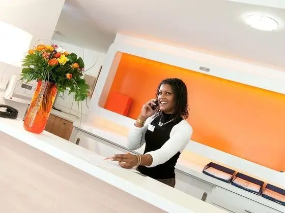 ibis budget Istres Trigance - Lobi
