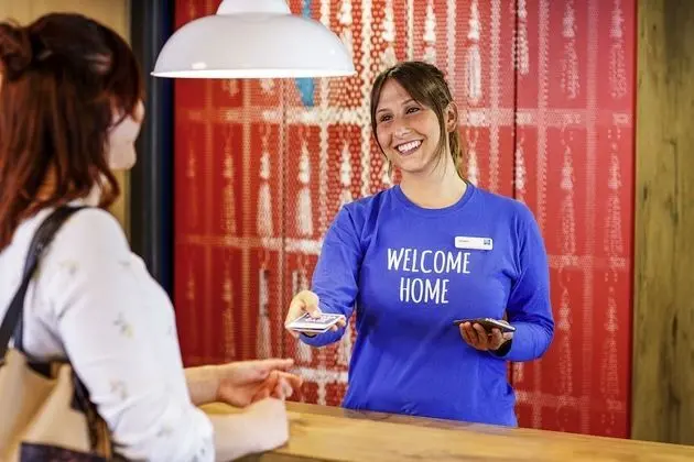 Ibis budget London Heathrow Central - Lobi