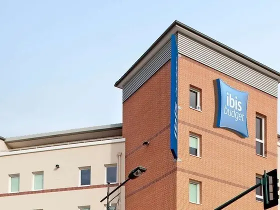 ibis budget Mantes-la-Jolie Sully - 1