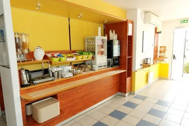 ibis budget Rochefort - Genel