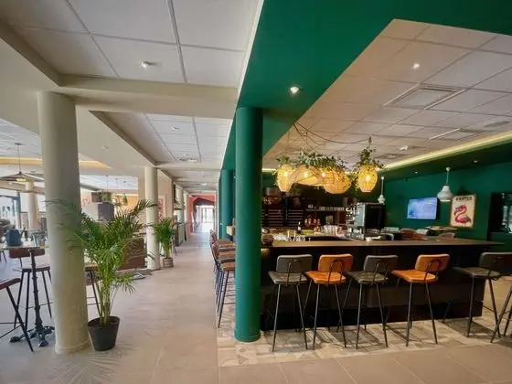 ibis budget Saint Martin de Crau Porte de Camargue - Dış Mekan