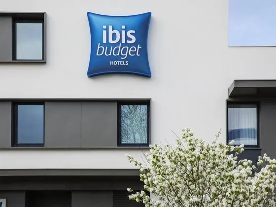 ibis budget Saint Quentin en Yvelines Velodrome - Dış Mekan