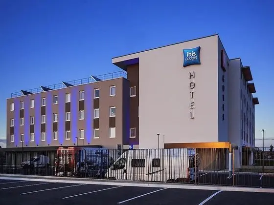 ibis budget Sens