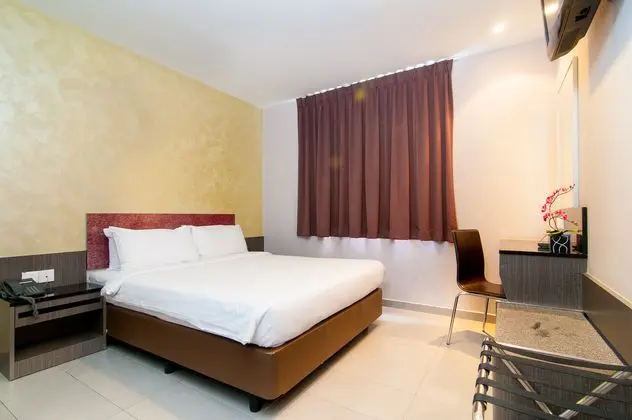 Ibis Budget Singapore Sapphire