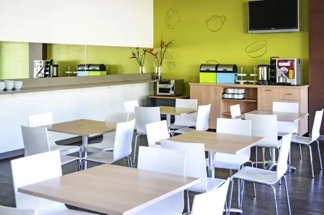 ibis budget Sydney Olympic Park - Yeme / İçme