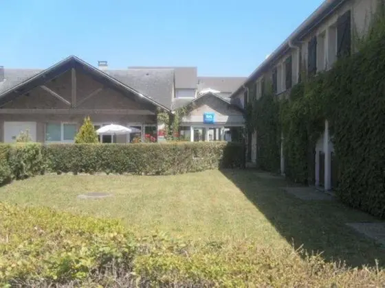 ibis budget Tarbes